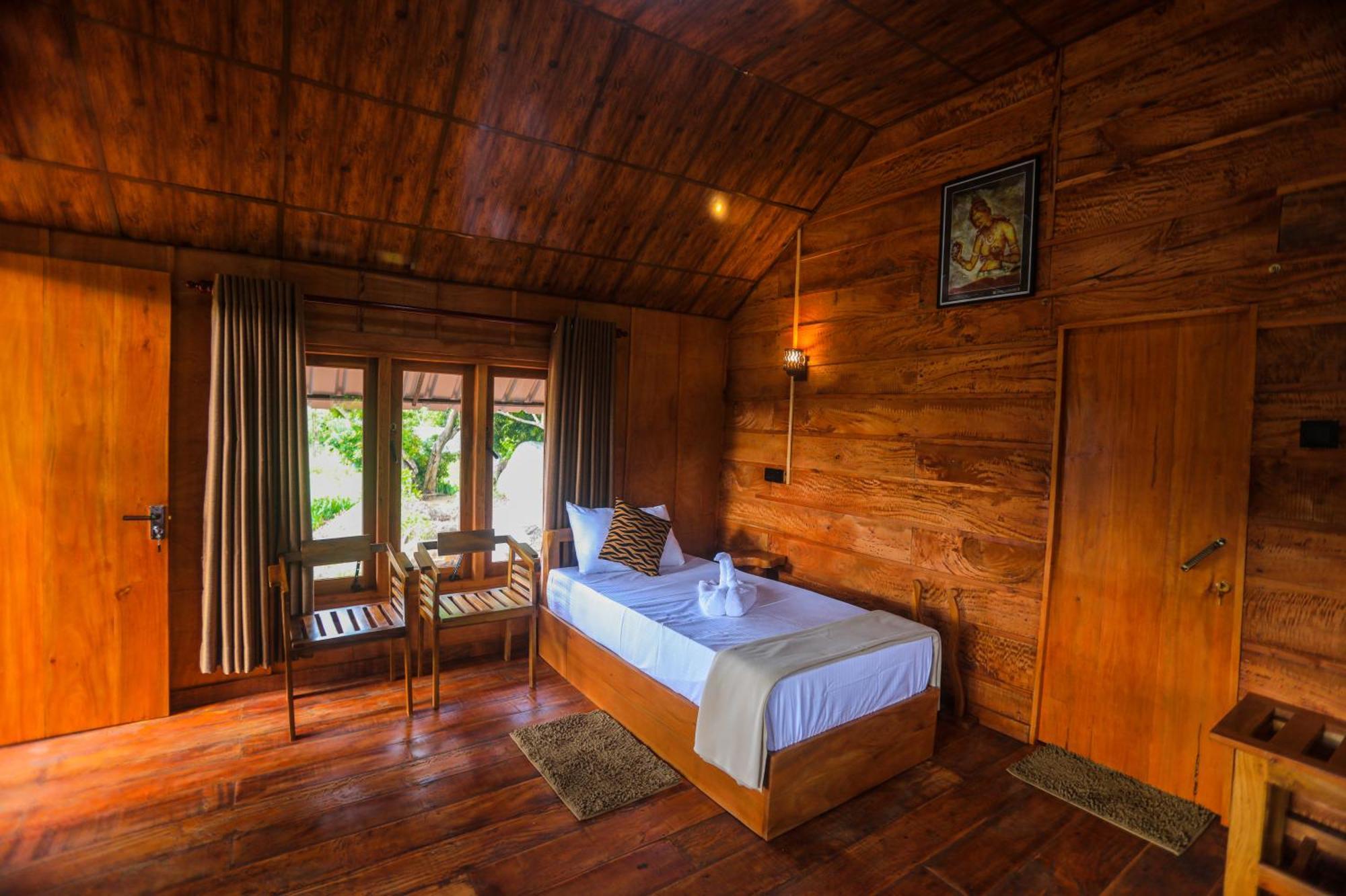 Вилла Lion Wood Treehouse Talkote Экстерьер фото