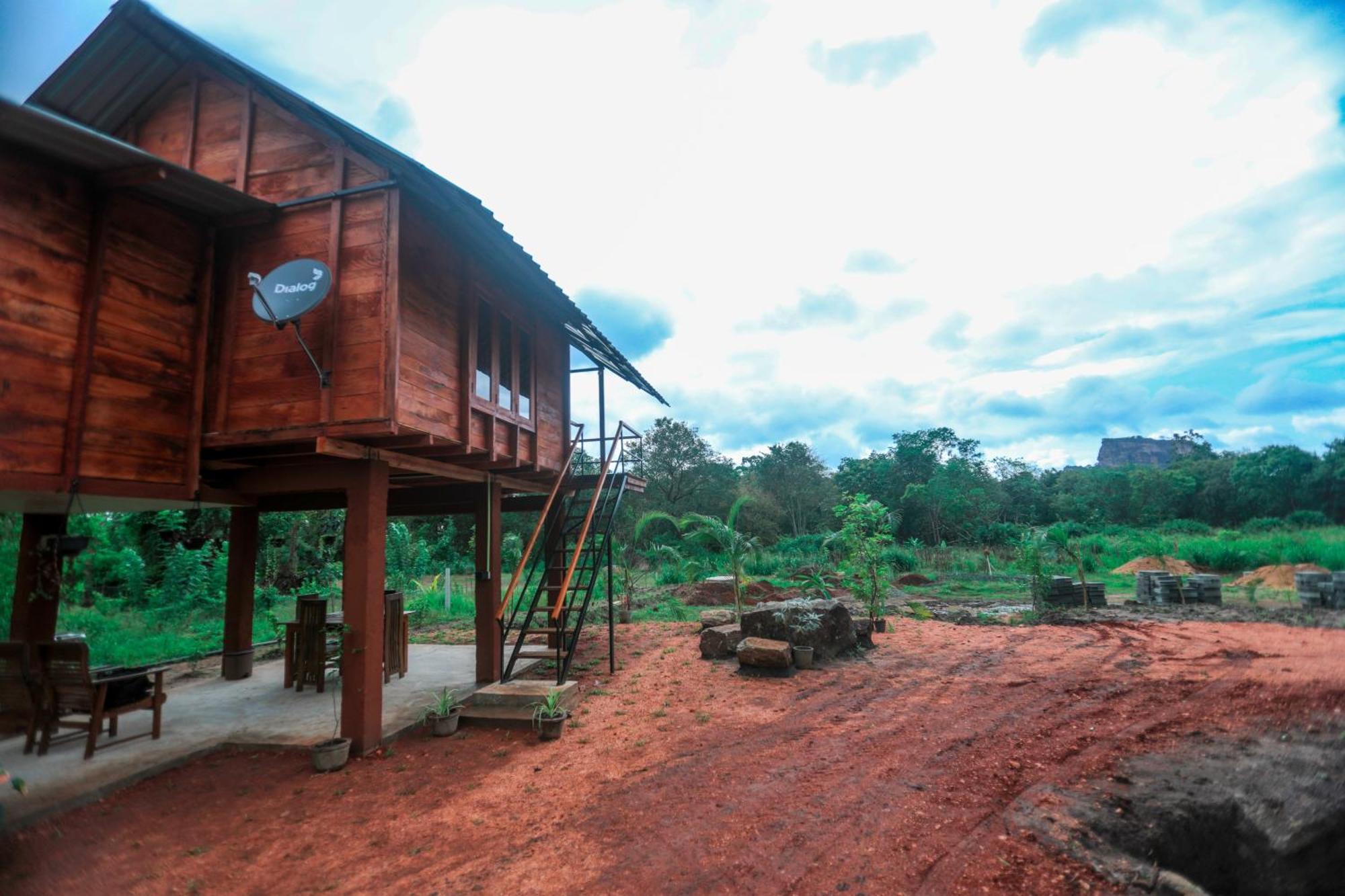 Вилла Lion Wood Treehouse Talkote Экстерьер фото