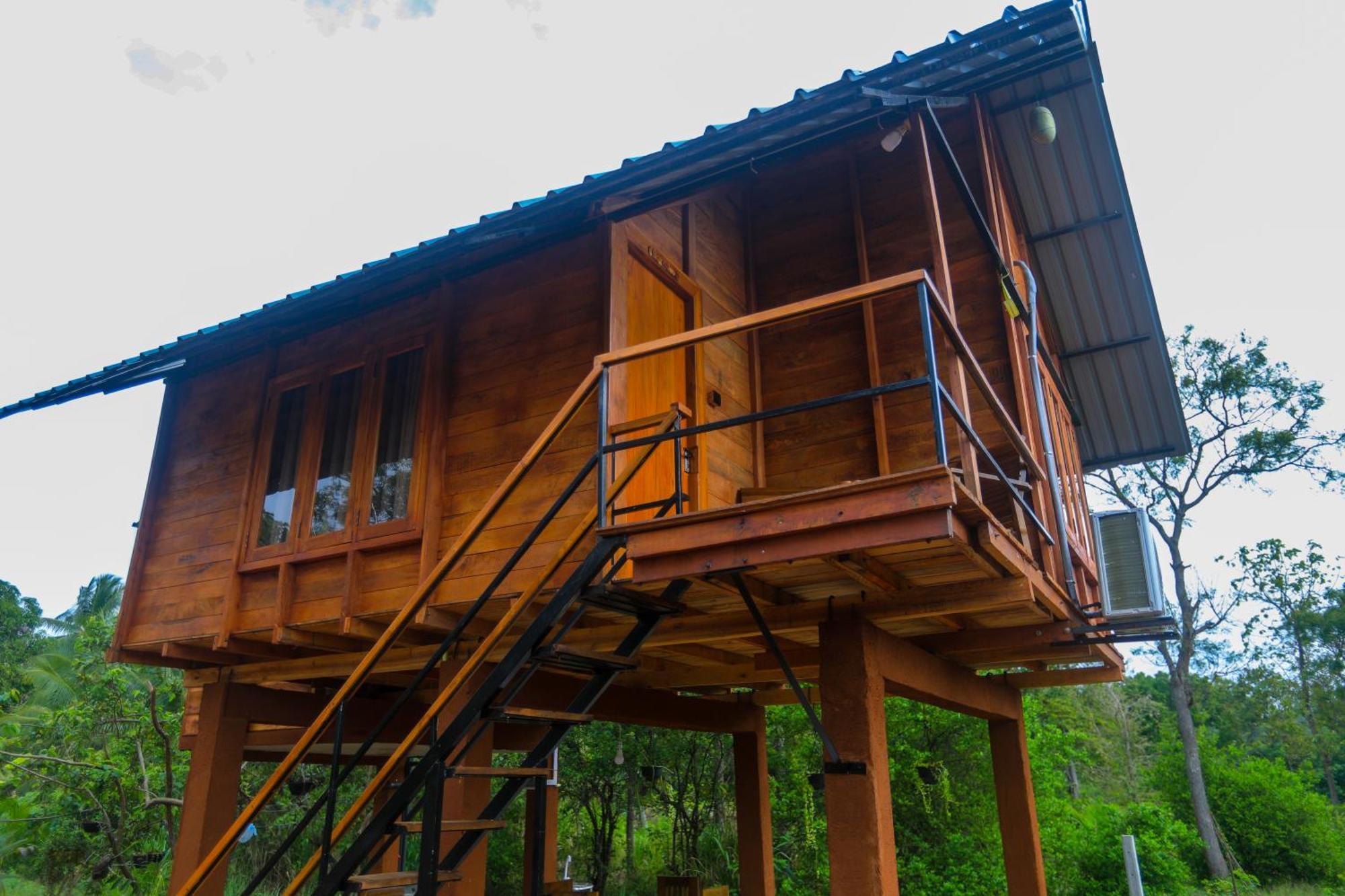 Вилла Lion Wood Treehouse Talkote Экстерьер фото