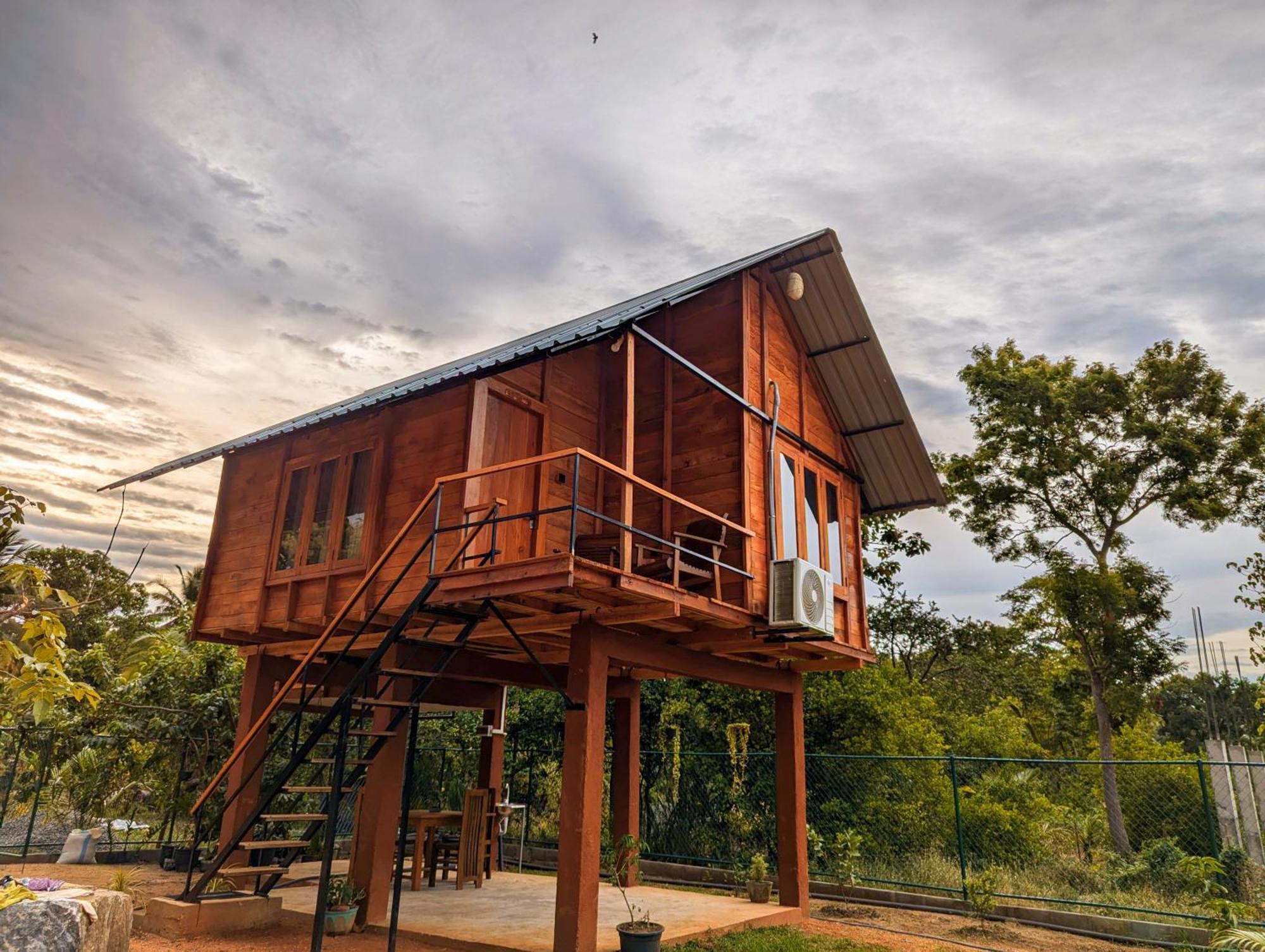 Вилла Lion Wood Treehouse Talkote Экстерьер фото