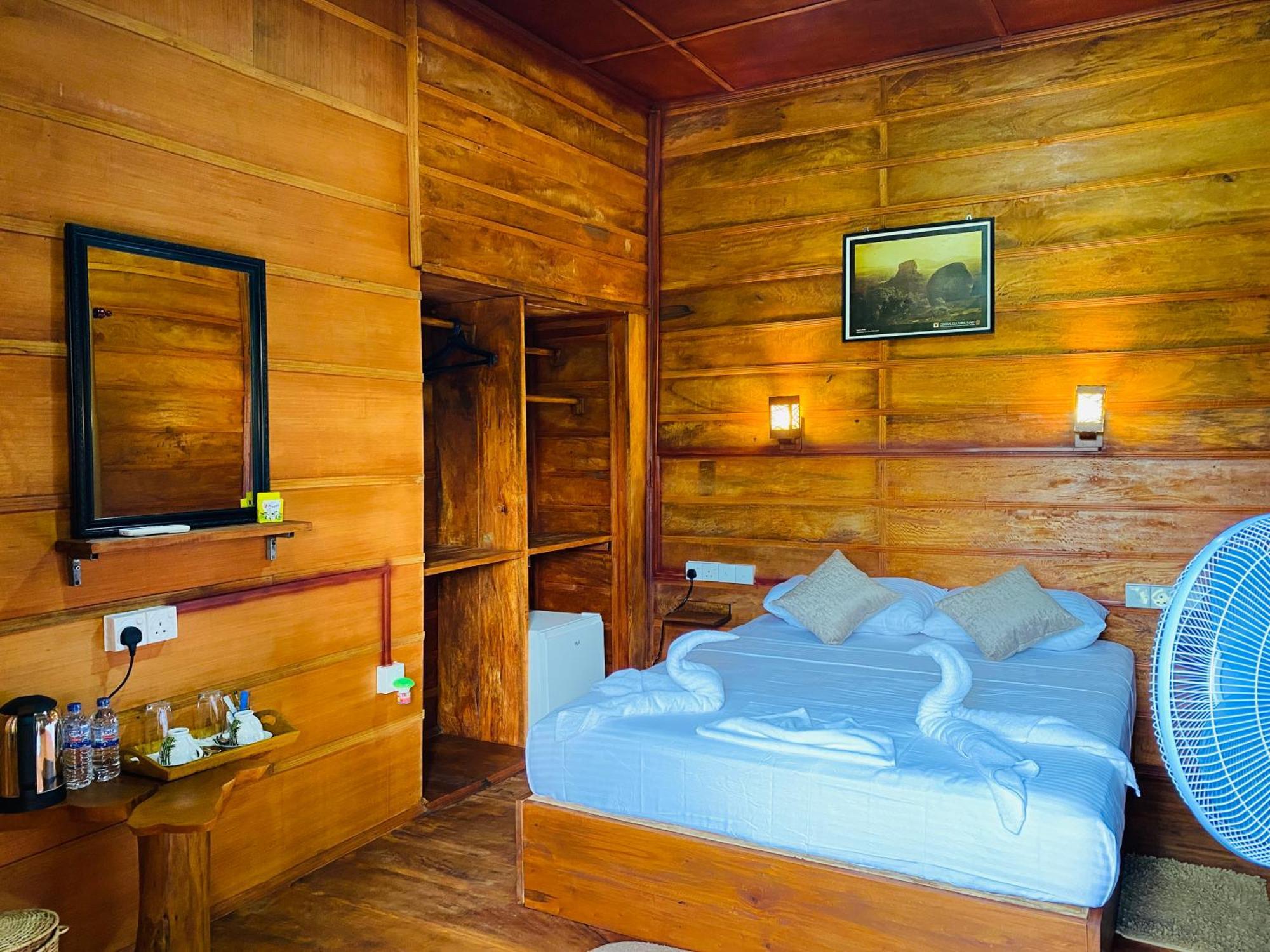 Вилла Lion Wood Treehouse Talkote Экстерьер фото